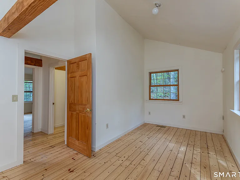 38 W Mountain Ln — Photo 17