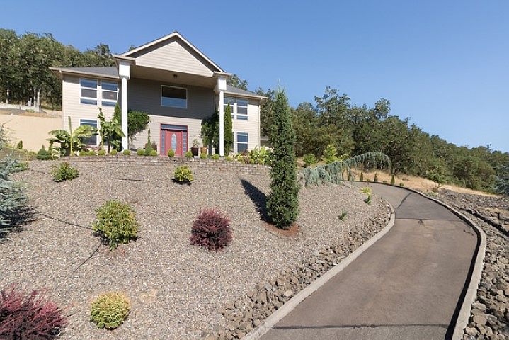 1st image of 2787 NW Daysha Dr