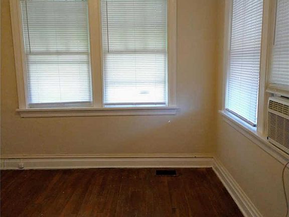 5th image of 5914 Era Ave