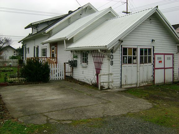 4th image of 408 E Pioneer Ave