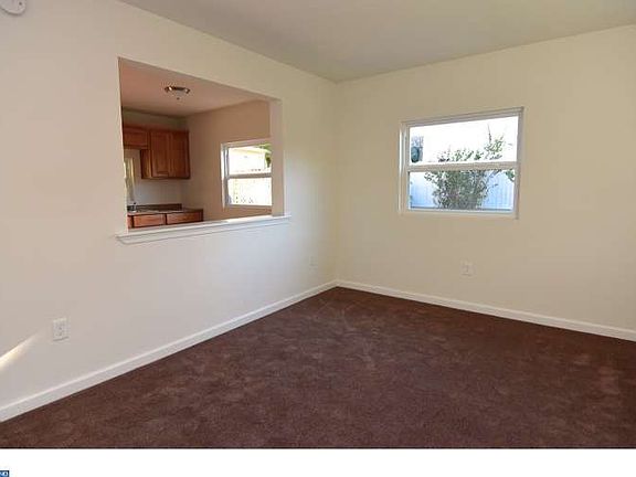 2nd image of 1257 Dauphin Pl