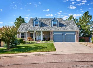 119 Longs Peak Dr, Cheyenne, WY 82009