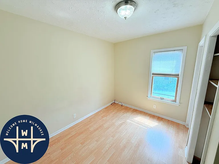 2054 S 72nd St — Photo 12