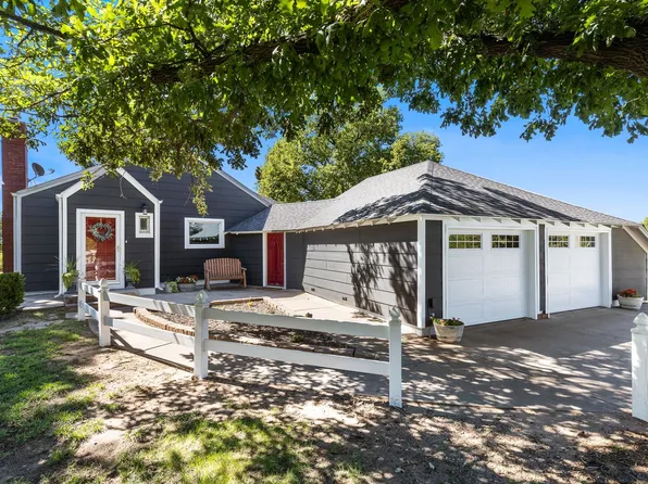 9815 W K 61, Partridge, KS 67566