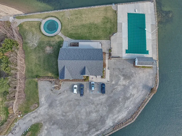 1001 Shore Acres Dr — Photo 34