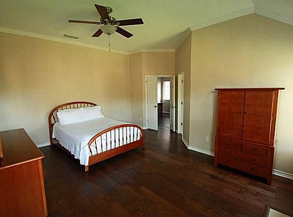 5th image of 2679 Creekside Way