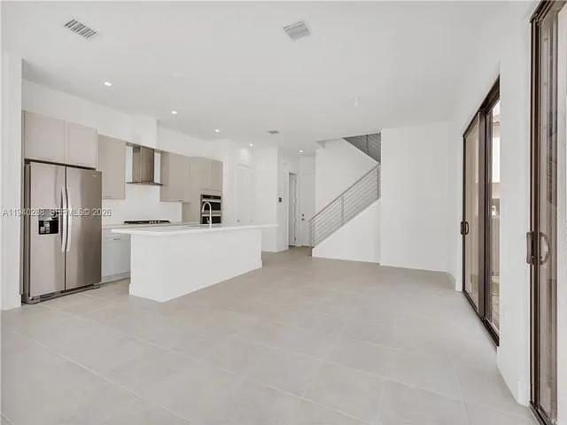 8037 NW 42nd St — Photo 14