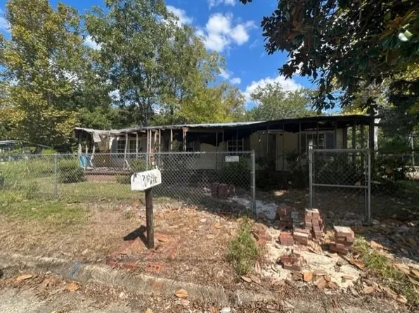 22531 8th Ave, Florala, AL 36442