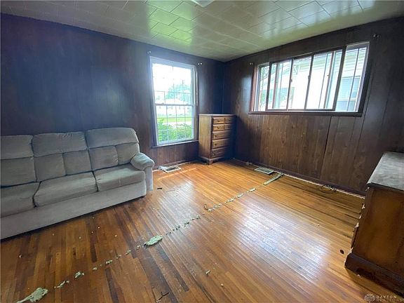 5th image of 306 E Bennett St