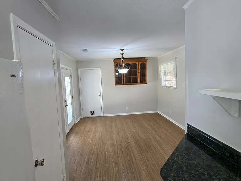 2503 Convent Ave — Photo 7