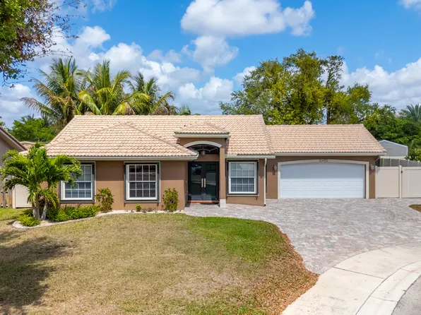 12455 SW 7th Place, Davie, FL 33325