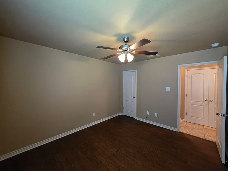 4601B Skyflower Ln — Photo 23