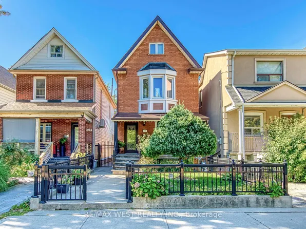 396 Bartlett Ave N, Toronto, ON M6H 3G7