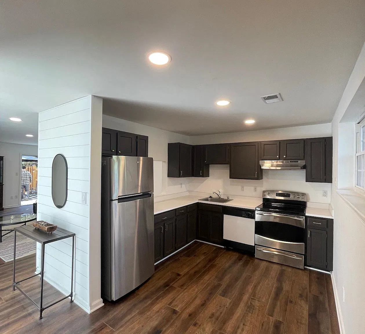 4235 Stockbridge Dr — Photo 1