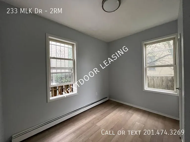 233 Martin Luther King Dr #2 — Photo 9
