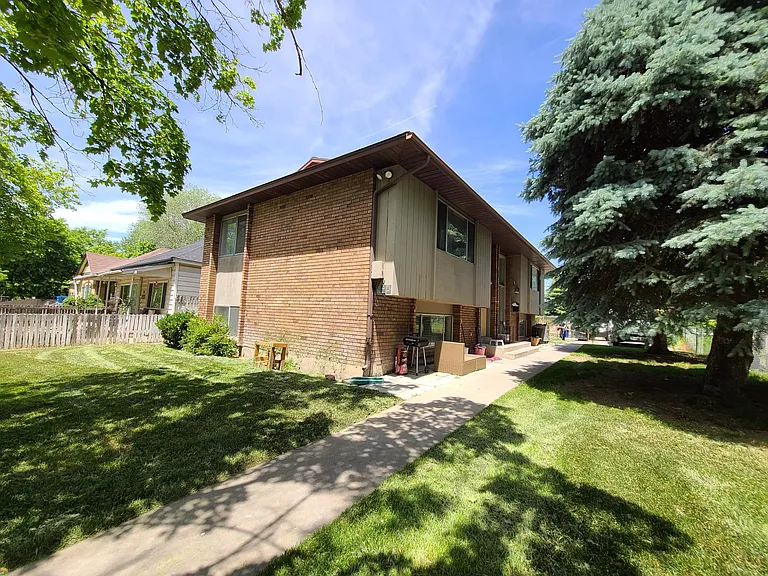 345 E Wilson Ave #1 — Photo 5