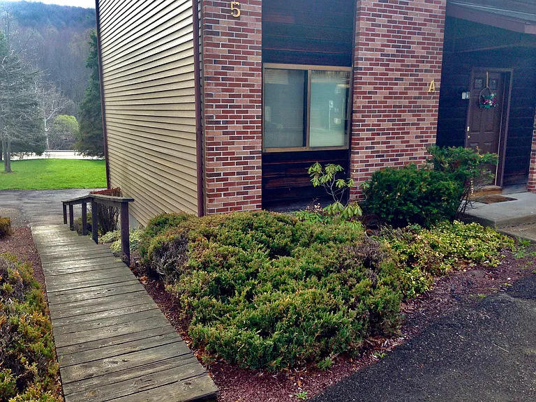 258 Lower Stella Ireland Rd #1 — Photo 2