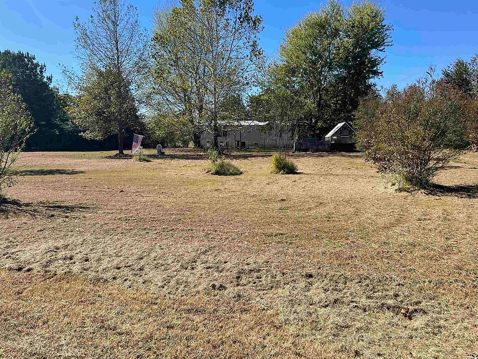 1st image of 124 Sweet Pine Ln
