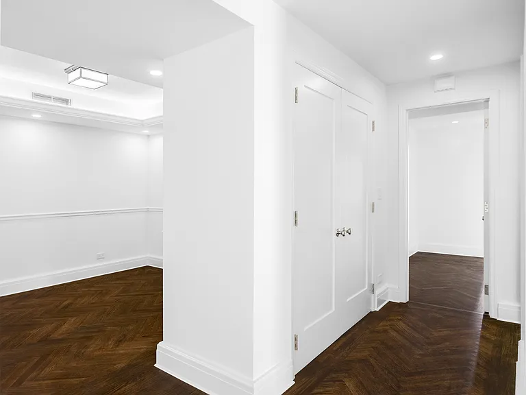 1085 Park Ave #3B — Photo 12