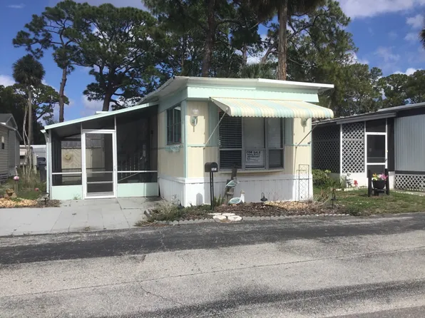 4625 Clyde Ln, Titusville, FL 32780