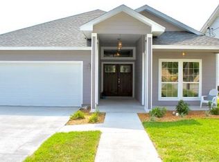 3323 Samoa Dr, Corpus Christi, TX 78418