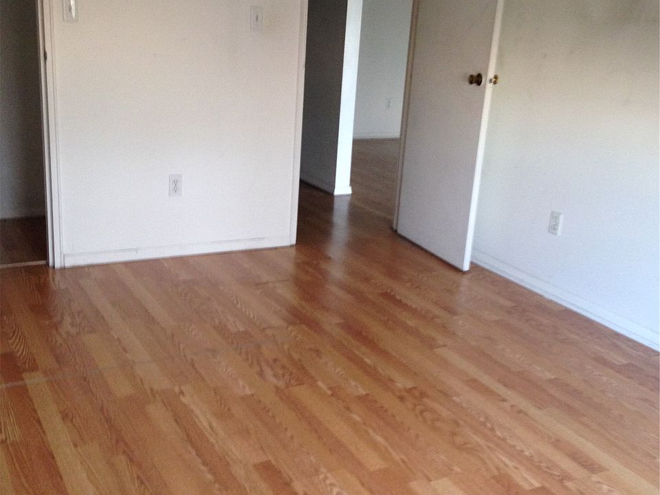 2nd image of 1320 Rt 71 APT 112