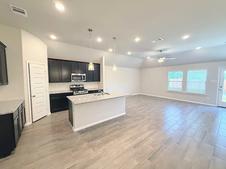 13140 Zion Dr — Photo 8