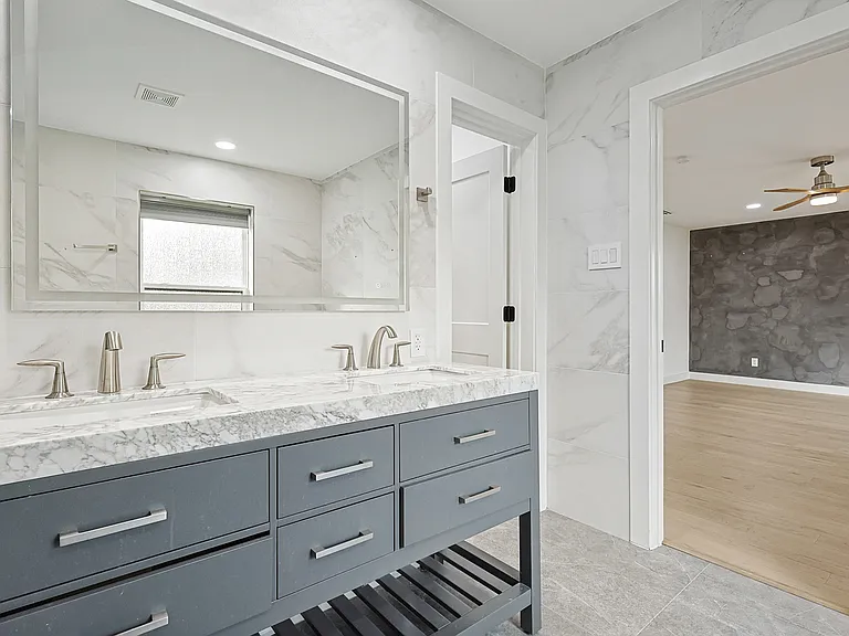 12417 Quincy Ln — Photo 23
