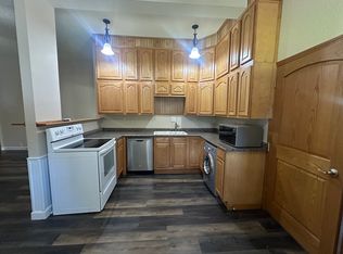 1016 N 19th St, Saint Joseph, MO 64501