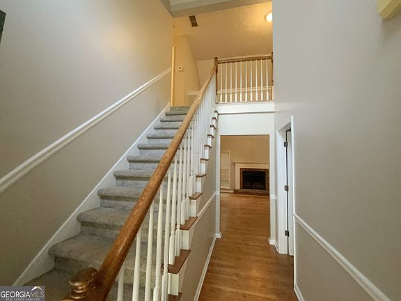 4th image of 1347 Velvet Creek Way SW