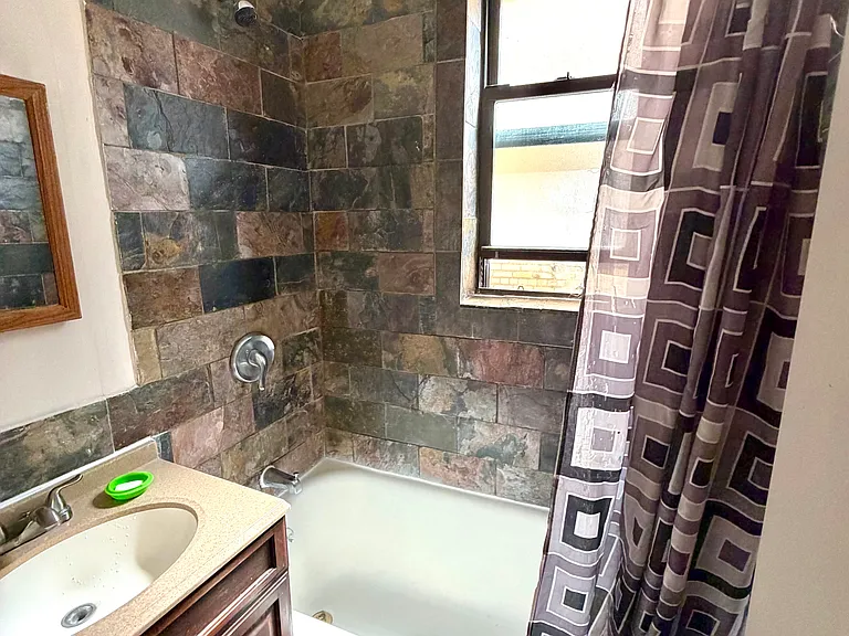 270 Harrison Ave #402 — Photo 24