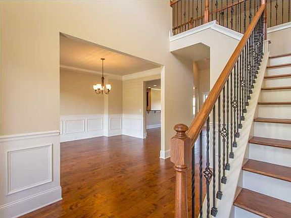 3rd image of 7472 Red Poppy Dr #375
