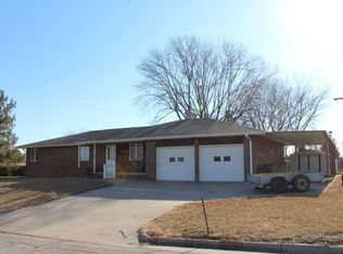 544 W 18th St, Concordia, KS 66901
