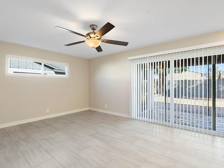 3120 W Columbine Dr — Photo 6
