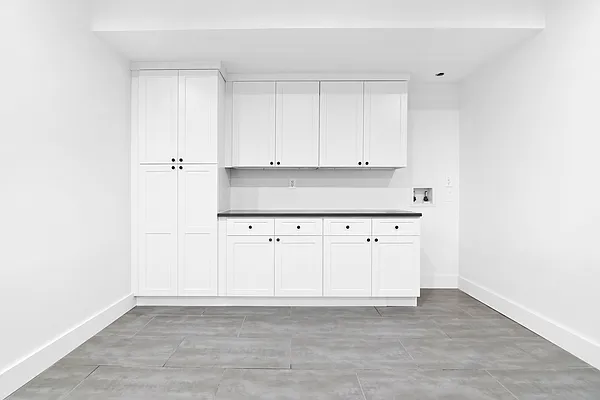 Rented by Compass | media 7