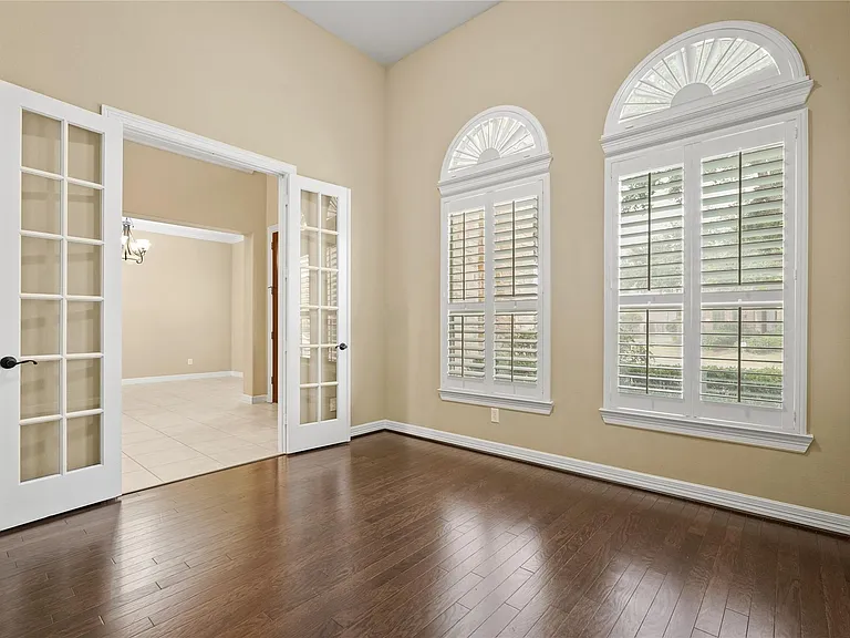 2515 Sentry Oak Way — Photo 5