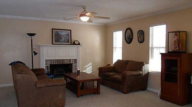1st image of 9816 Autumn Glen Dr