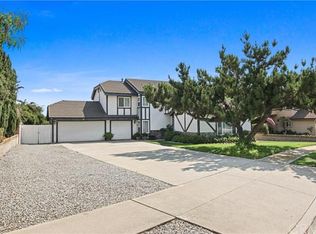 156 E Blue Mountain Way, Claremont, CA 91711