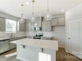 5540 Axil Ln, Charlotte, NC 28269