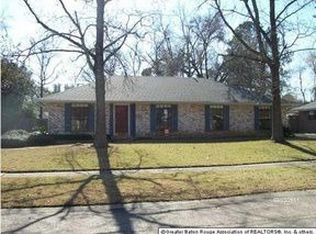 19260 King George Bay Rd, Livingston, LA 70754