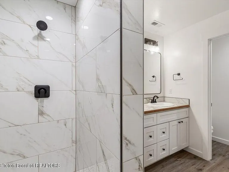 2969 Shark Fin Ln #B — Photo 11