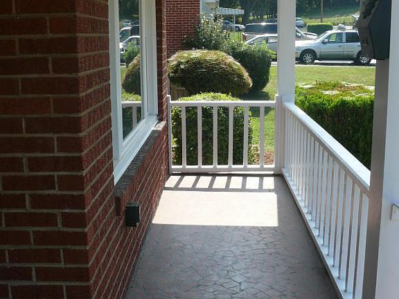 5th image of 2725 Mountainaire Ave NW