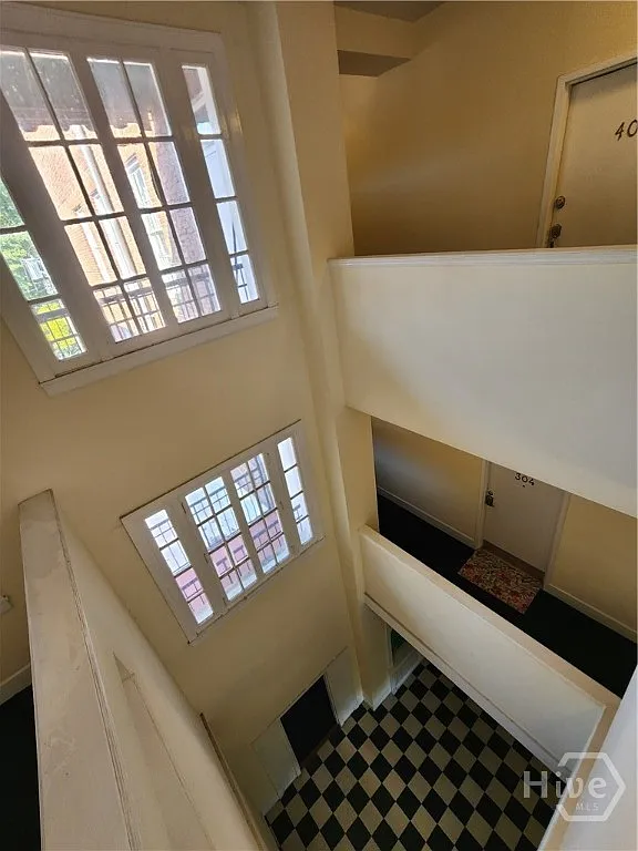 2 bed, 2.0 bath, 1098 sqft, $2,600 — Photo 4