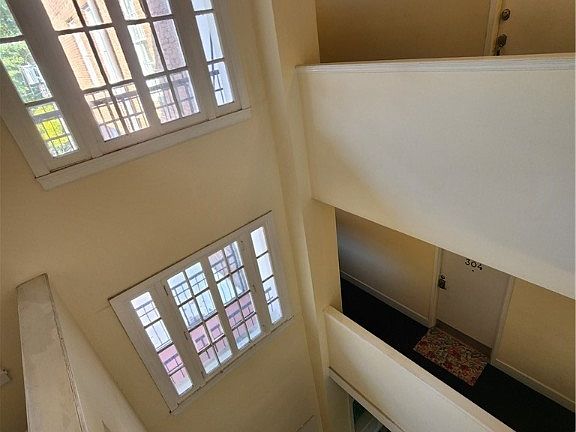 4th image of 101 W Oglethorpe Ave APT 407