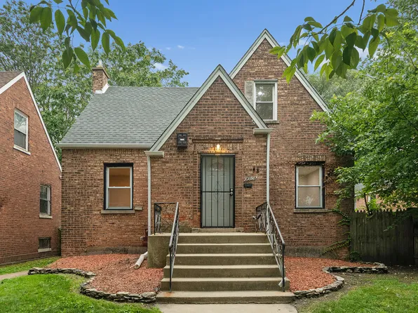 10106 S Crandon Ave, Chicago, IL 60617