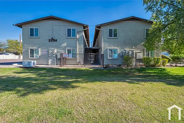 2234 W Hazelwood St #201 — Photo 7
