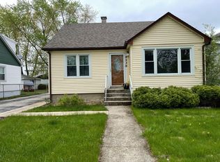 9539 Natoma Ave, Oak Lawn, IL