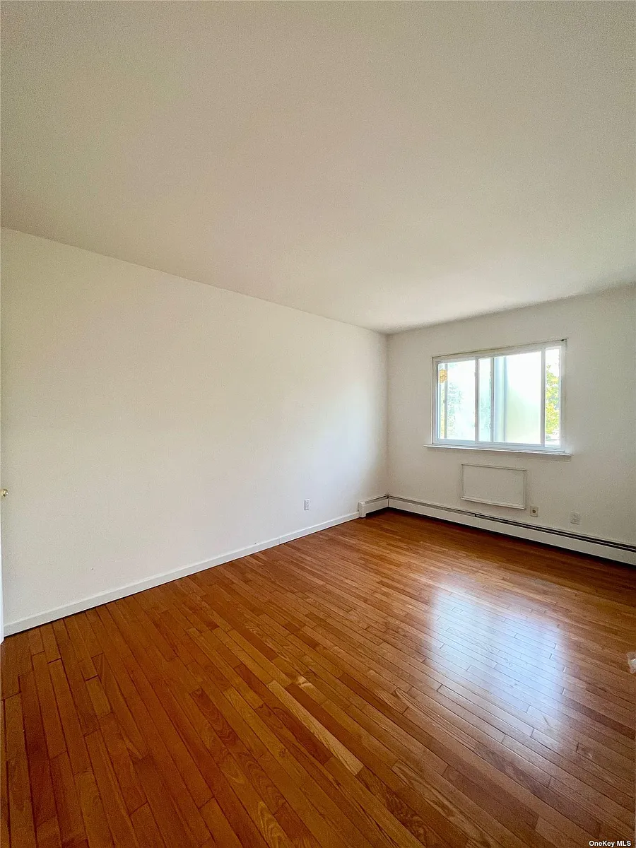 Building Photo - 13256 60th Ave #3B