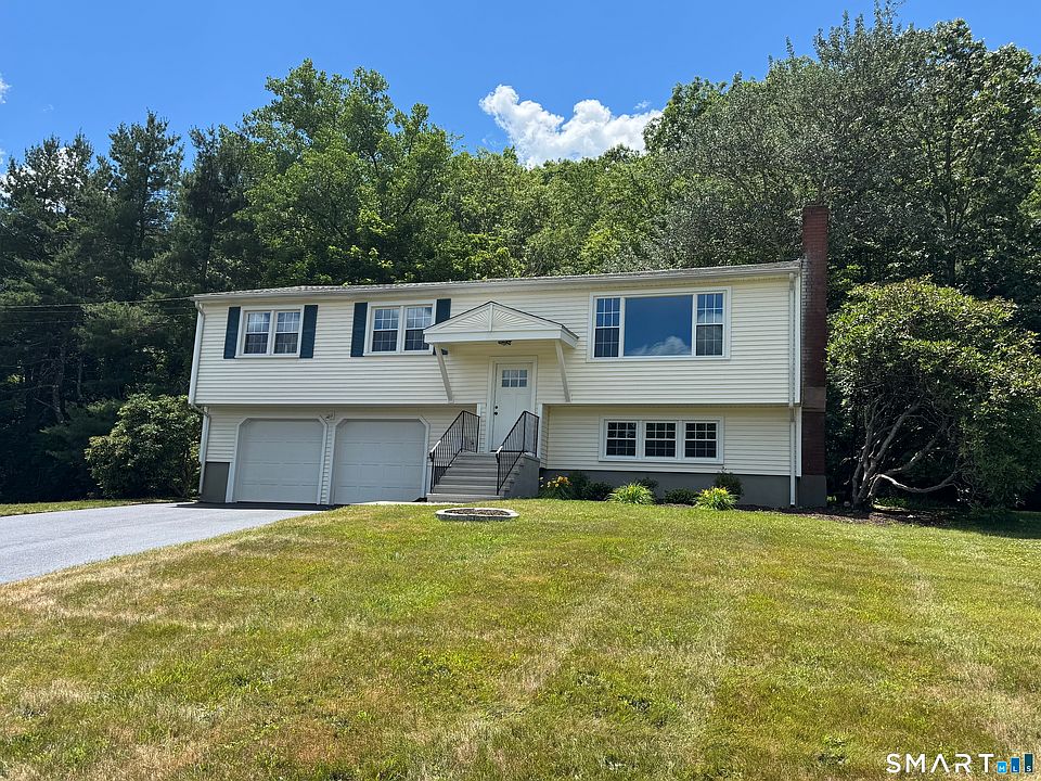 1st image of 210 Cloudland Road