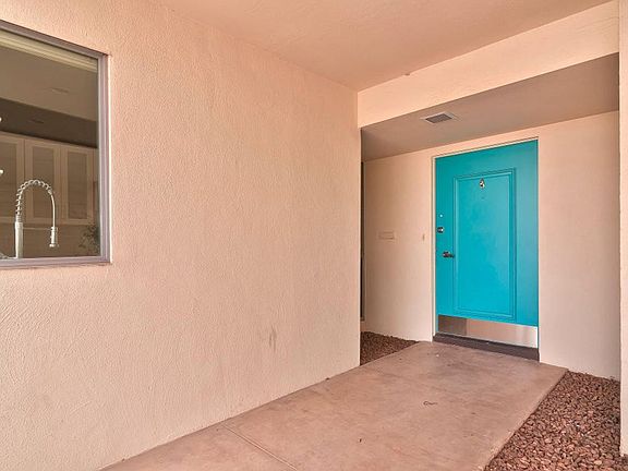 4th image of 8637 E Monterosa Ave
